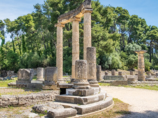 Hierapolis Antik Kenti ve Termal Havuzlarda Zaman Yolculuğu